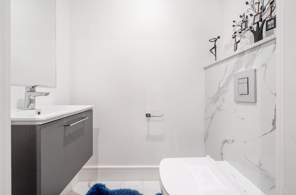 Additional image 4 of Leaside Close, Welwyn Gaden City, AL8