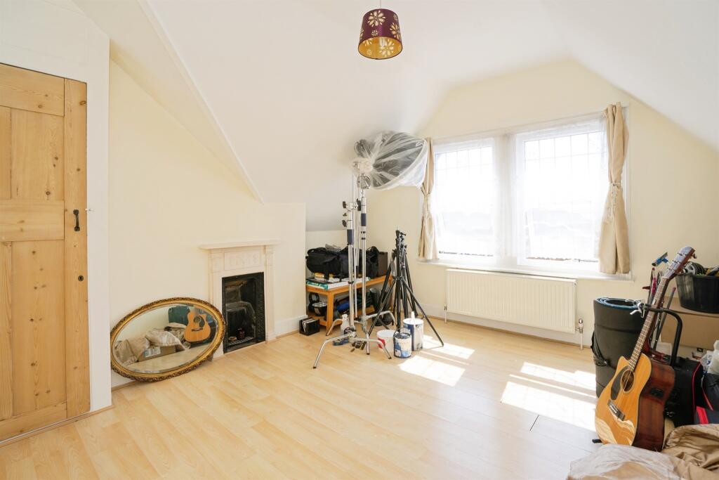 Additional image 8 of Watts Lane, Eastbourne