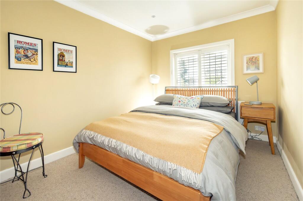 Additional image 15 of Southcliffe Road, Friars Cliff, Christchurch, Dorset, BH23