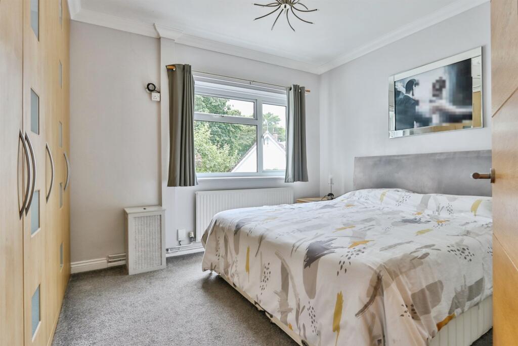 Additional image 17 of Broadwater Avenue, Poole