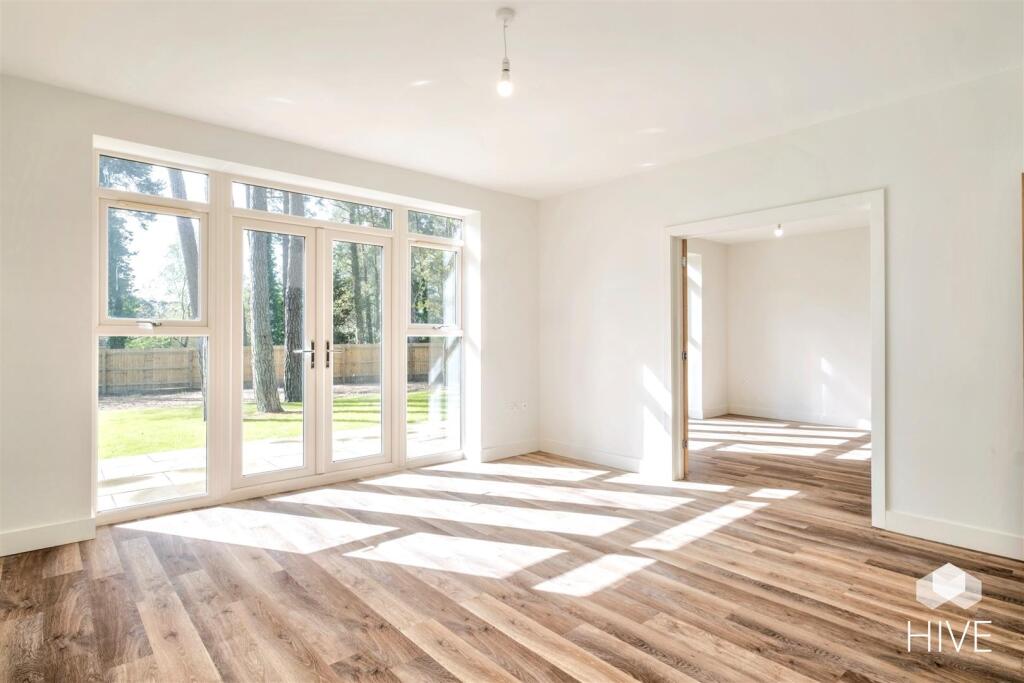 Additional image 11 of Woolsbridge Road, Ashley Heath, Ringwood