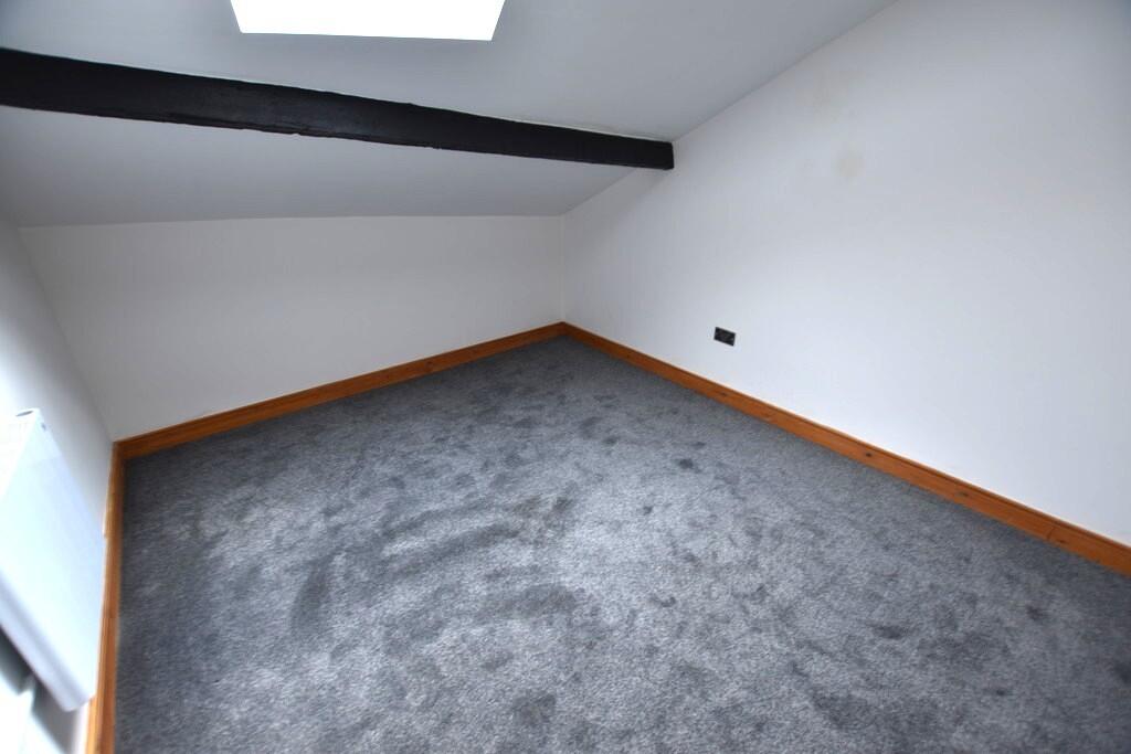 Additional image 8 of Flat 5, 131 Market Street