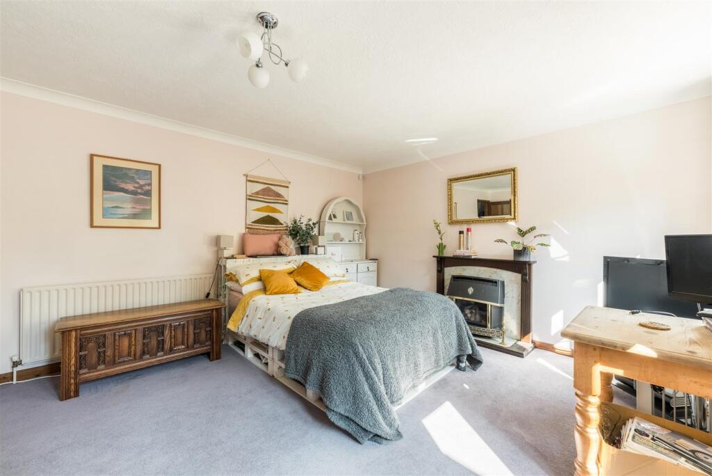 Additional image 16 of Highsted Park, Peacehaven