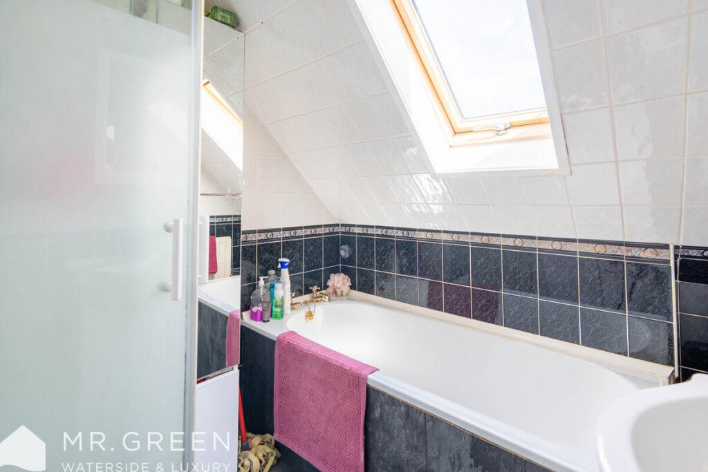 Additional image 12 of Stourwood Avenue, Southbourne. BH6