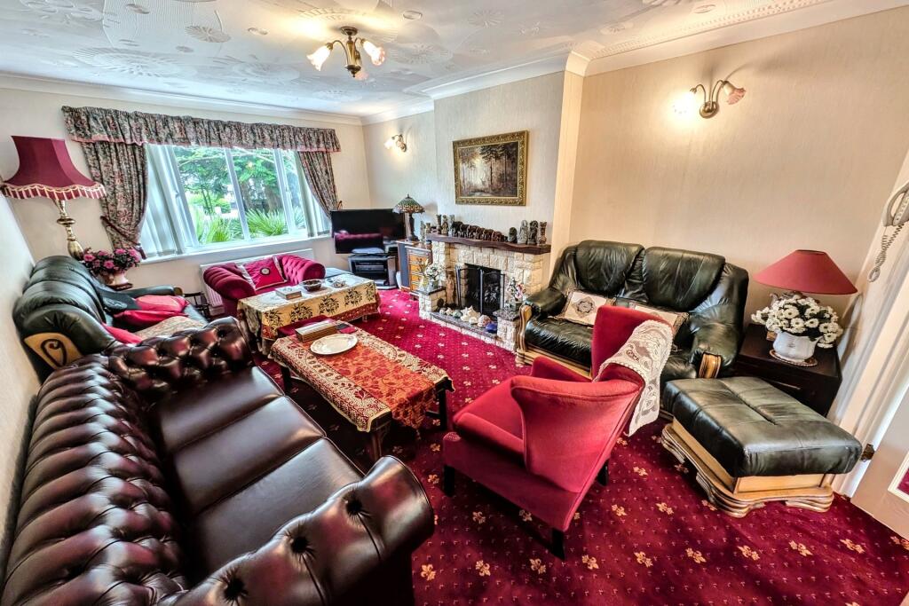 Additional image 5 of Queens Park Avenue