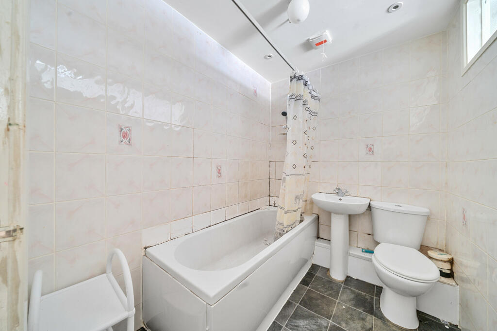 Additional image 10 of Roxalina Street, Bolton, BL3