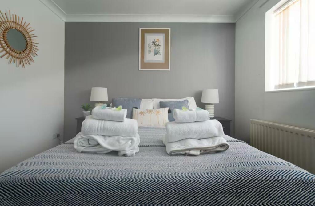 Additional image 16 of Central Avenue, Telscombe Cliffs