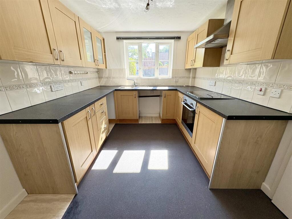 Additional image 14 of Chiltern Drive, Verwood