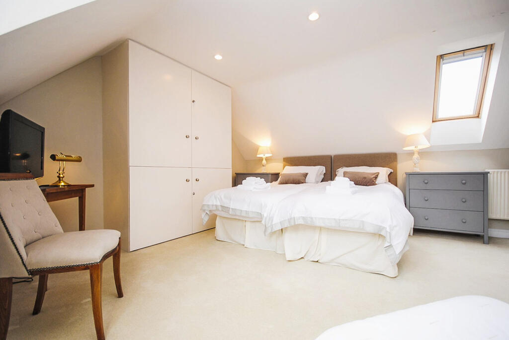 Additional image 19 of Fitzalan Road, Arundel, West Sussex, BN18