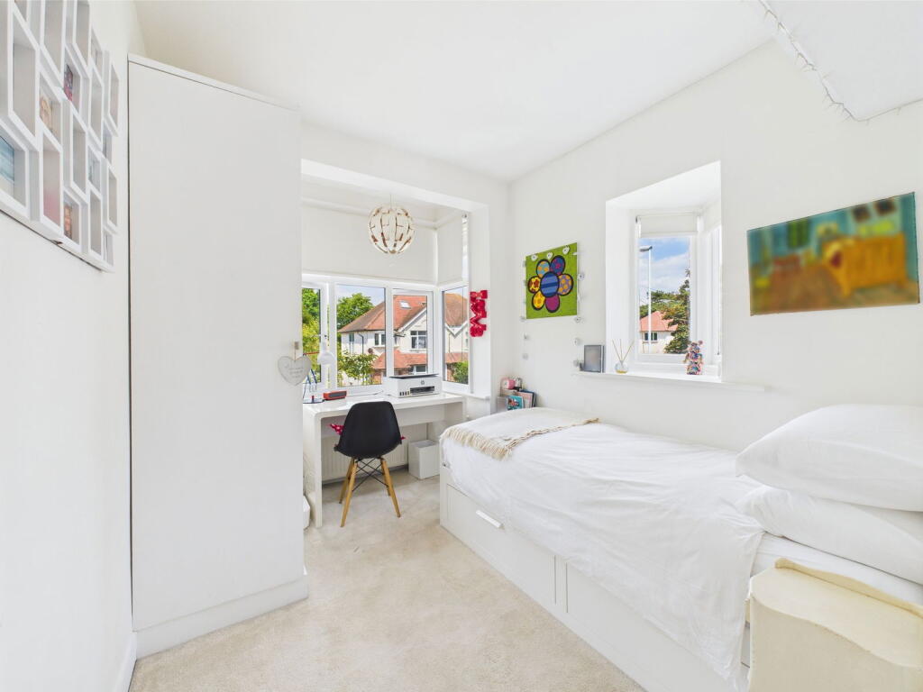 Additional image 21 of Rugby Road, Worthing, BN11