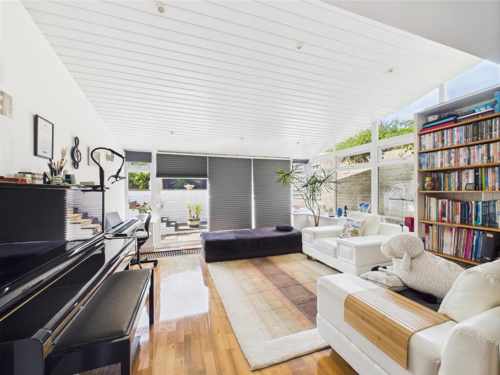 Additional image 21 of Steyning Avenue, Peacehaven