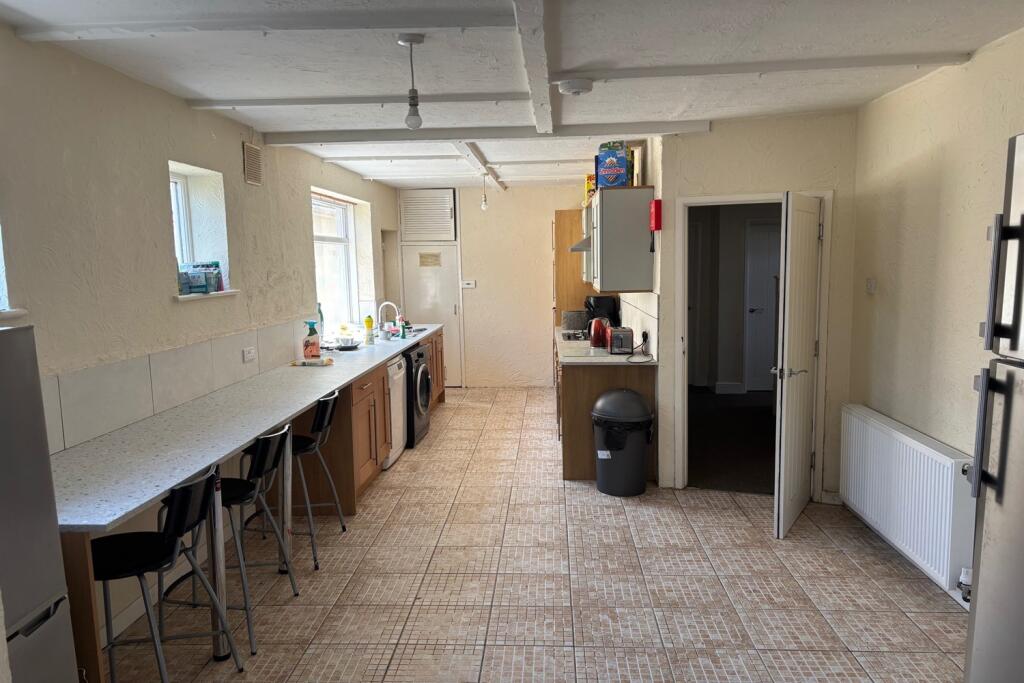 Additional image 4 of 5 bedroom Detached Chalet Bungalow in Wallisdown