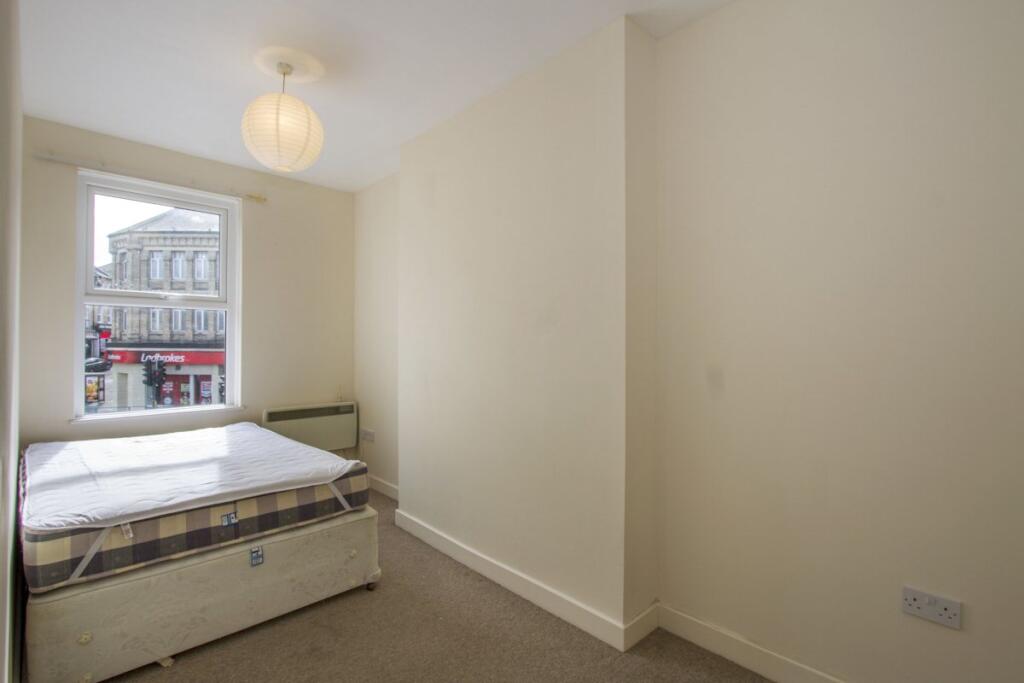 Additional image 4 of The Triangle, Triangle