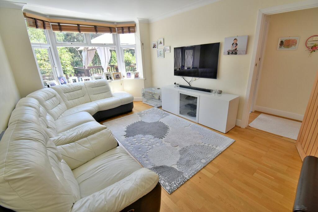 Additional image 4 of Pine Vale Crescent, Bournemouth, BH10