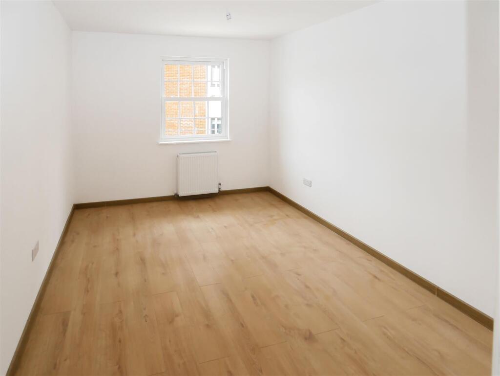 Additional image 10 of Surrey Street, Littlehampton