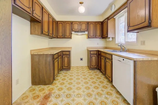 Additional image 9 of 71 Ripley Cres