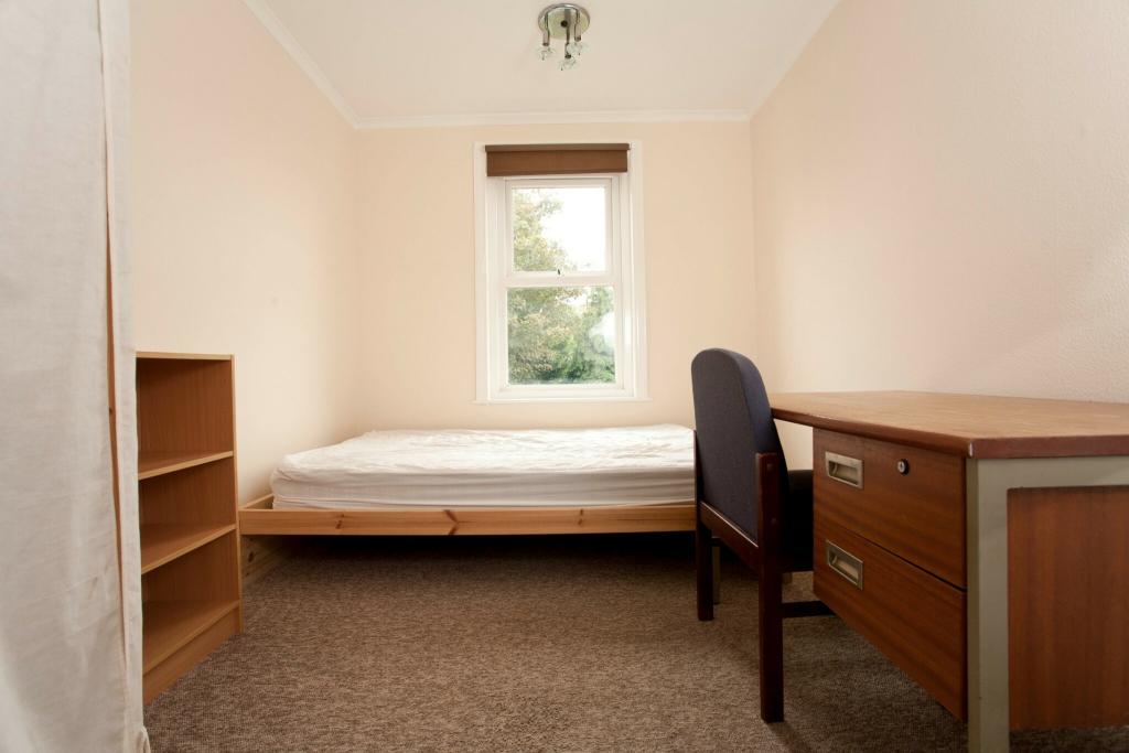 Additional image 12 of ROOM IN 4 Bed Student house on Clavin Road - SEE VIDEO TOUR