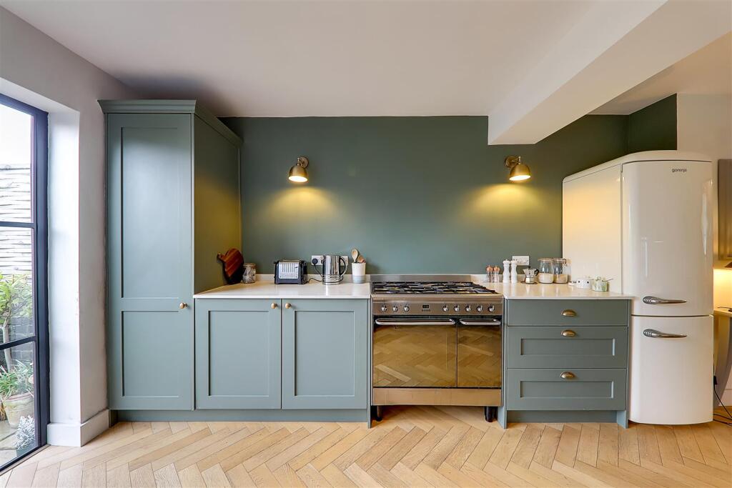 Additional image 10 of Westcourt Road, Broadwater, Worthing