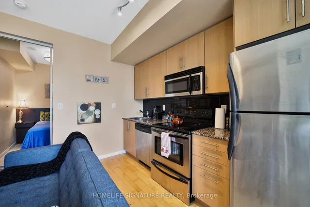 Additional image 11 of 55 Bremner Blvd Unit 1506