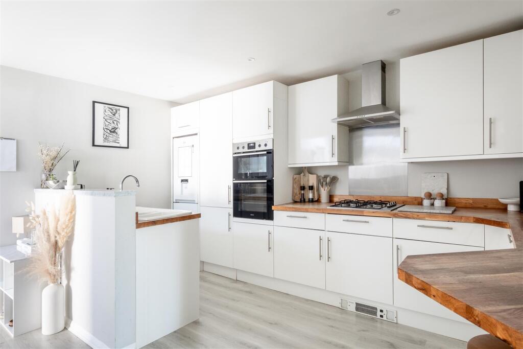 Additional image 4 of Malines Avenue, Peacehaven