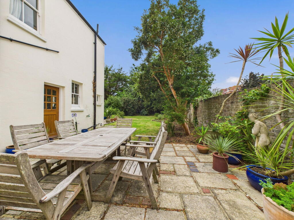 Additional image 36 of Heene Road, Worthing, BN11