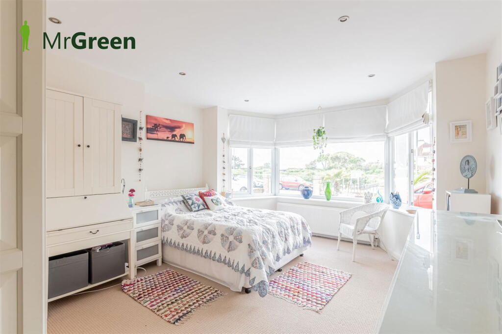 Additional image 8 of 19 Woodland Avenue, Bournemouth, BH5 2DJ