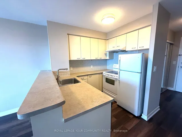 Additional image 4 of 38 Lee Centre Dr Unit 3512