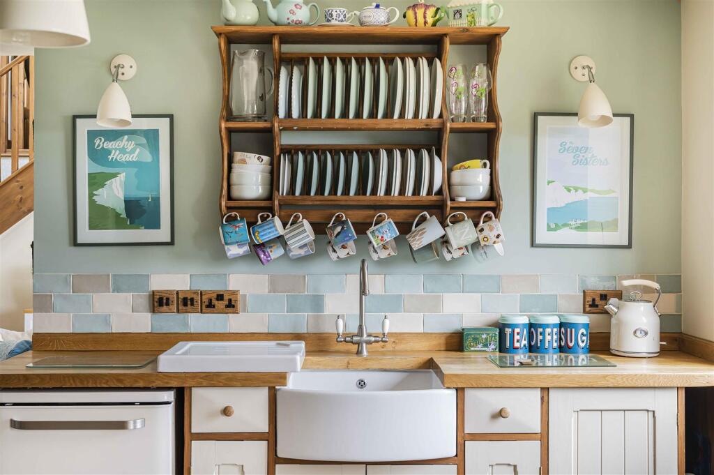 Additional image 32 of Warren Lane, Friston,