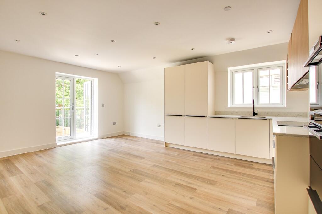 Additional image 5 of Lymington Road, Highcliffe, Christchurch, BH23