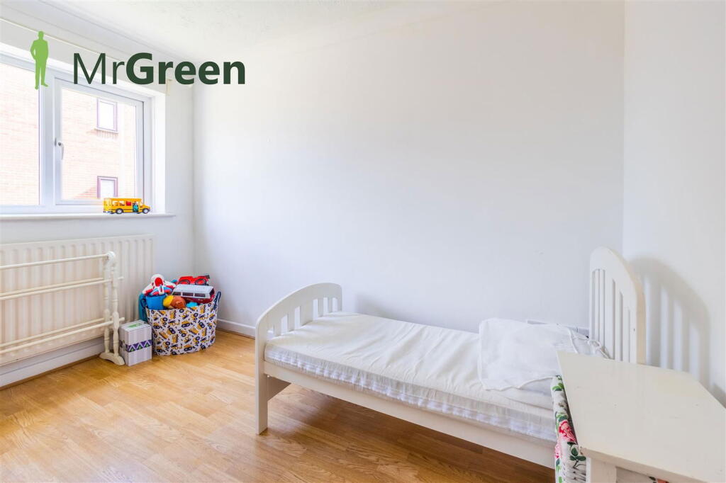 Additional image 8 of Willow Way, Christchurch, BH23 1LA
