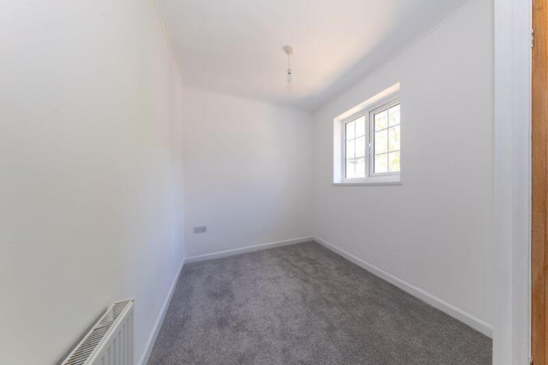 Additional image 22 of Brockswood Lane, West Side