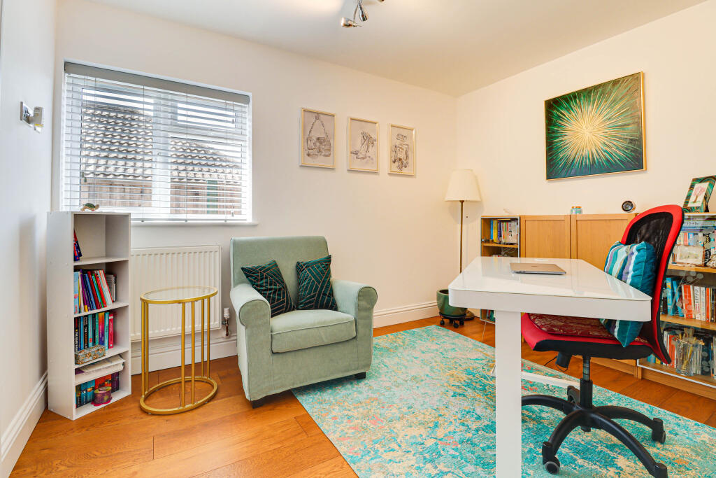 Additional image 12 of Butt Field View, St. Albans, Hertfordshire, AL1