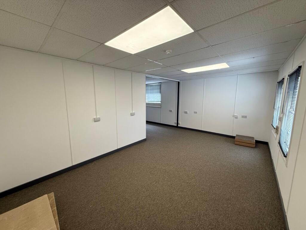 Additional image 5 of Offices 10-11 Oaklands Business Centre, 64 Elm Grove, Worthing, West Sussex, BN11