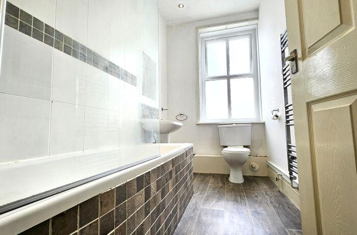 Additional image 12 of Flat , 142 Chorley New Road, Bolton, BL1 4NX