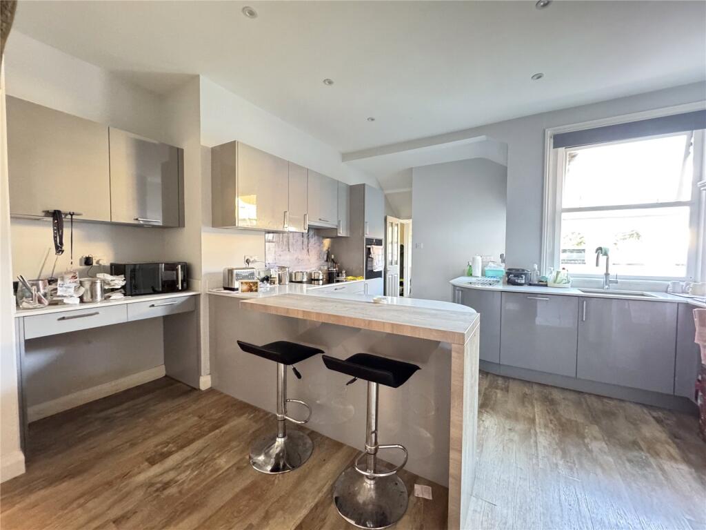 Additional image 4 of Highlands Road, Barton On Sea, Hampshire, BH25