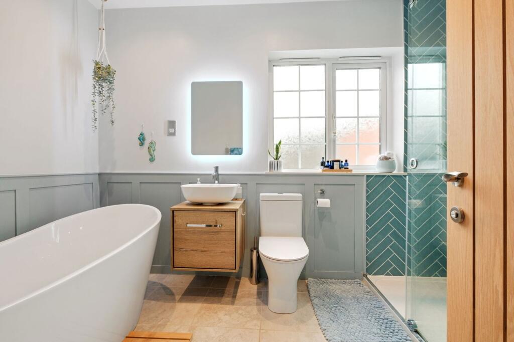 Additional image 15 of Stoke Road, Bromsgrove, B60