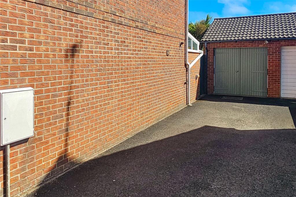 Additional image 20 of Longships, Littlehampton, West Sussex