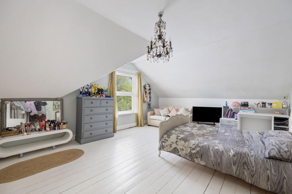 Additional image 16 of Chesswood Road, Worthing, West Sussex, BN11 2AA