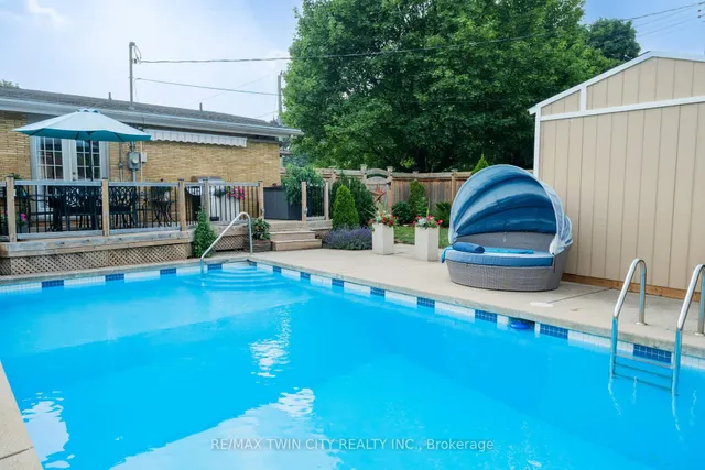 Additional image 42 of 135 Islington Ave