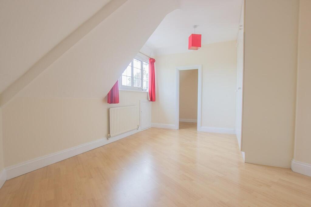 Additional image 4 of Bradmore Green, Brookmans Park