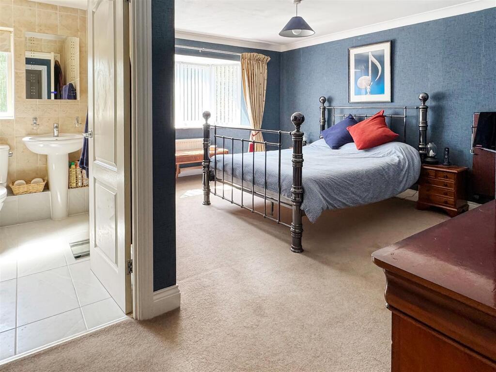 Additional image 11 of Linnet Close, Littlehampton