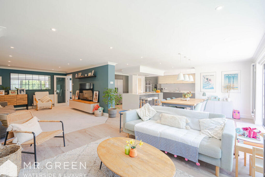 Additional image 5 of Hurn Way, Christchurch, Dorset, BH23 2PB