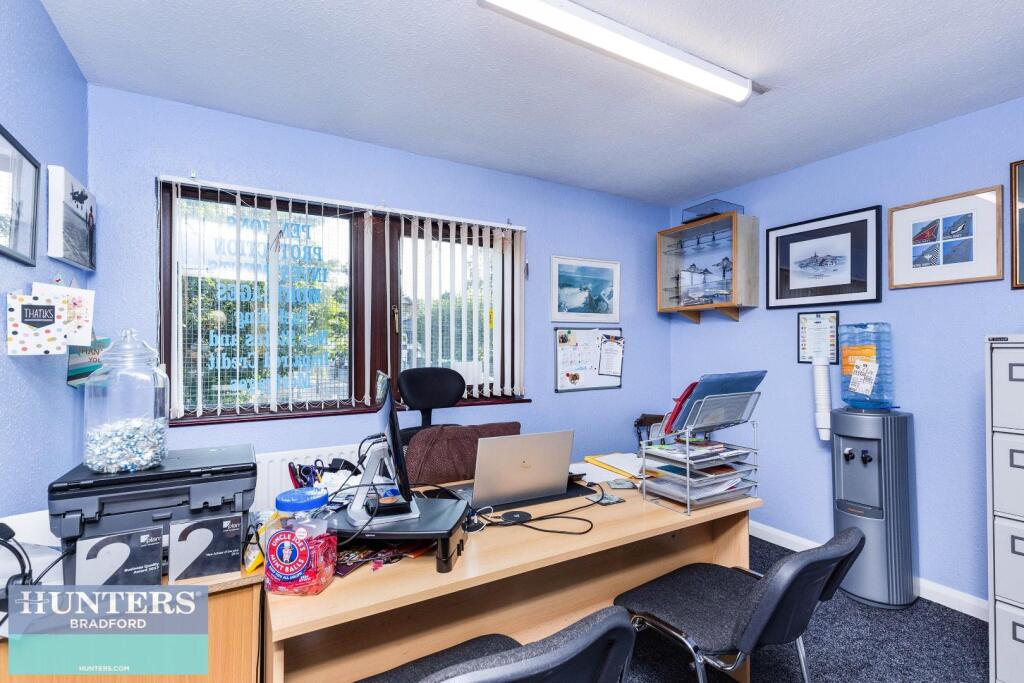 Additional image 6 of 471 Great Horton Road Bradford, West Yorkshire, BD7 3DL