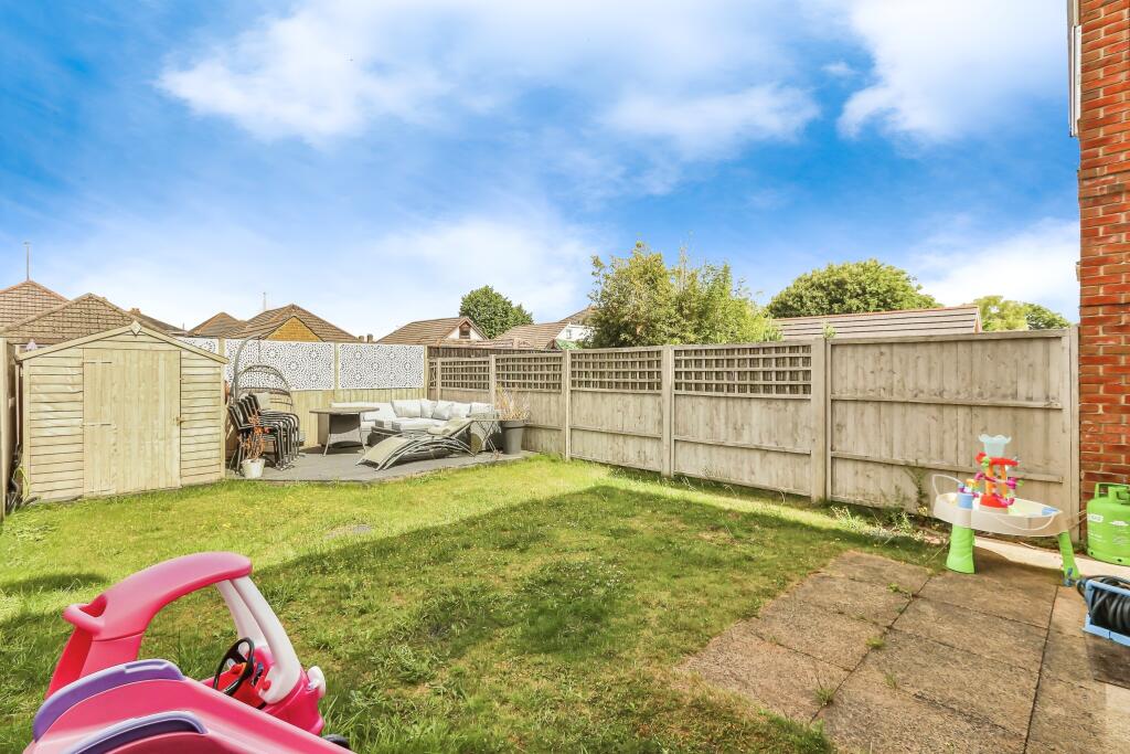 Additional image 15 of Uplands Gardens, BOURNEMOUTH, Dorset, BH8