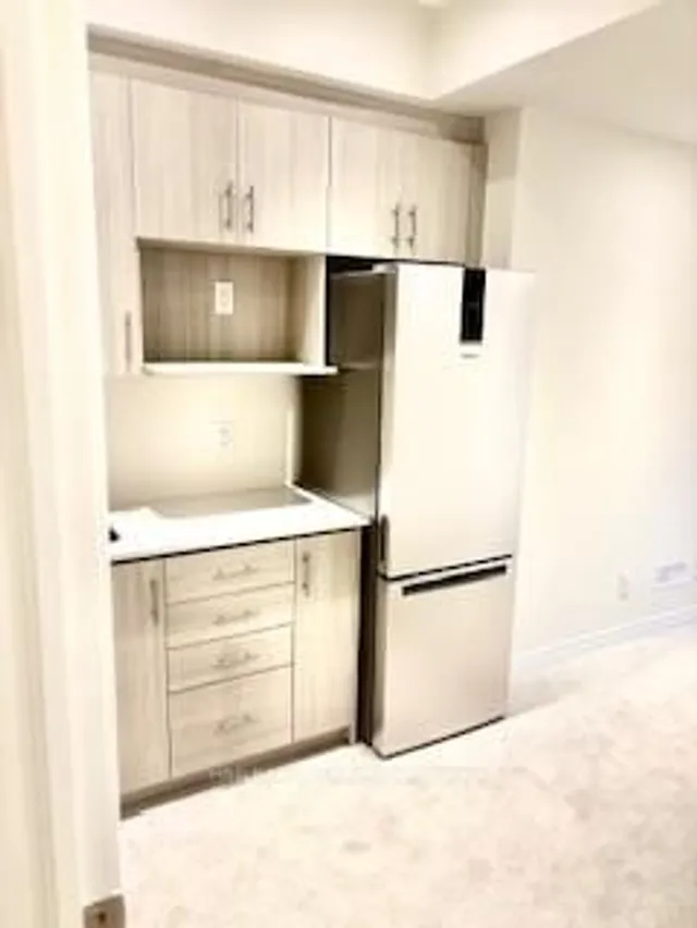 Additional image 16 of 39 Guernsey Dr