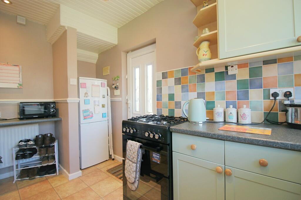 Additional image 19 of Hollingwood Lane, Bradford, BD7