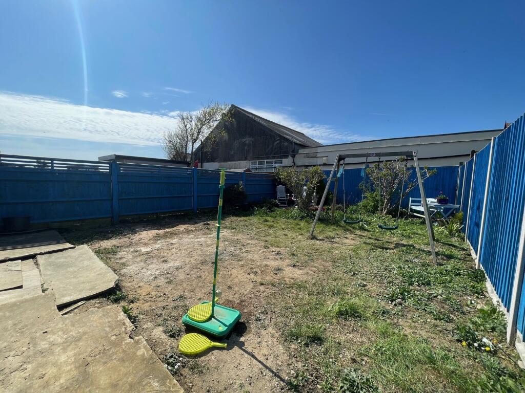 Additional image 17 of Hoddern Avenue, Peacehaven, BN10 7JB