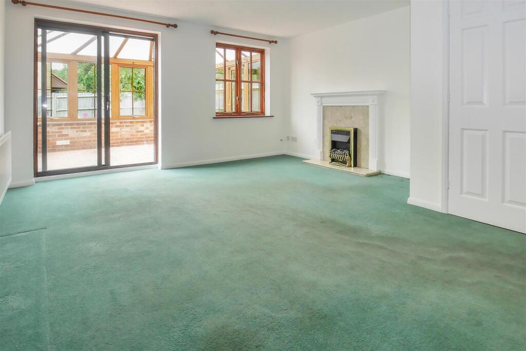 Additional image 6 of Harebell Close, Littlehampton