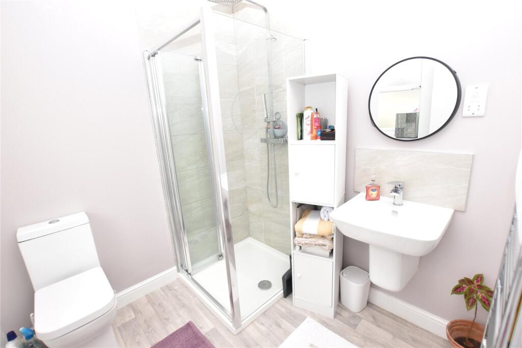 Additional image 10 of Hutton Hall Drive, Bradford, West Yorkshire