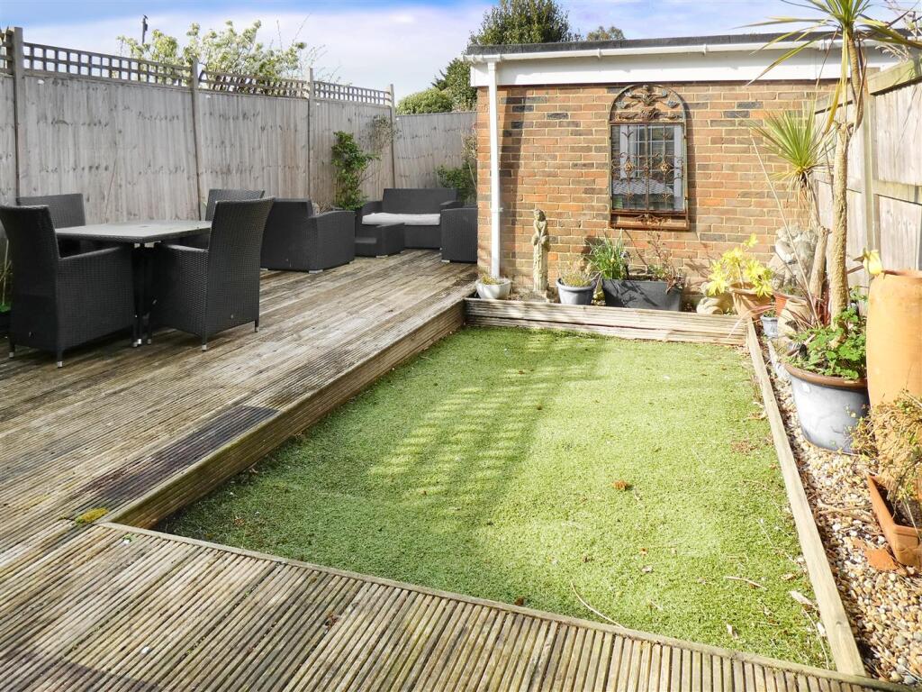 Additional image 14 of Woodlands Avenue, Rustington